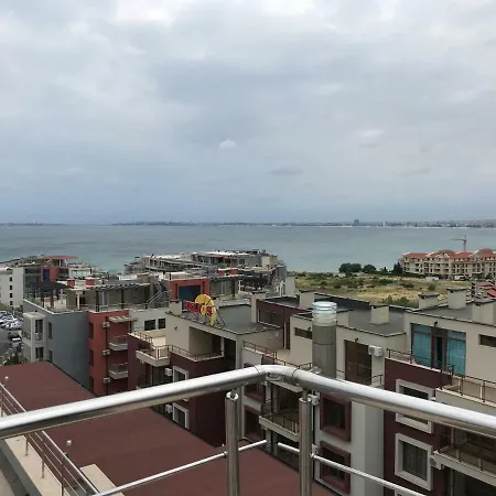 דירה Sea Breeze